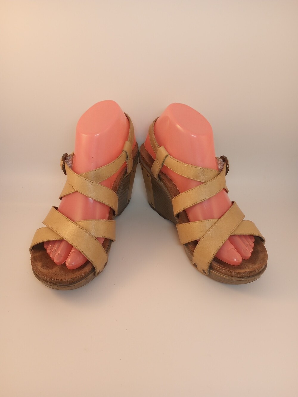 Dansko Women's Beige Leather Wedge Strappy Sandals Sz 39 US 8.5 - Picture 3 of 9